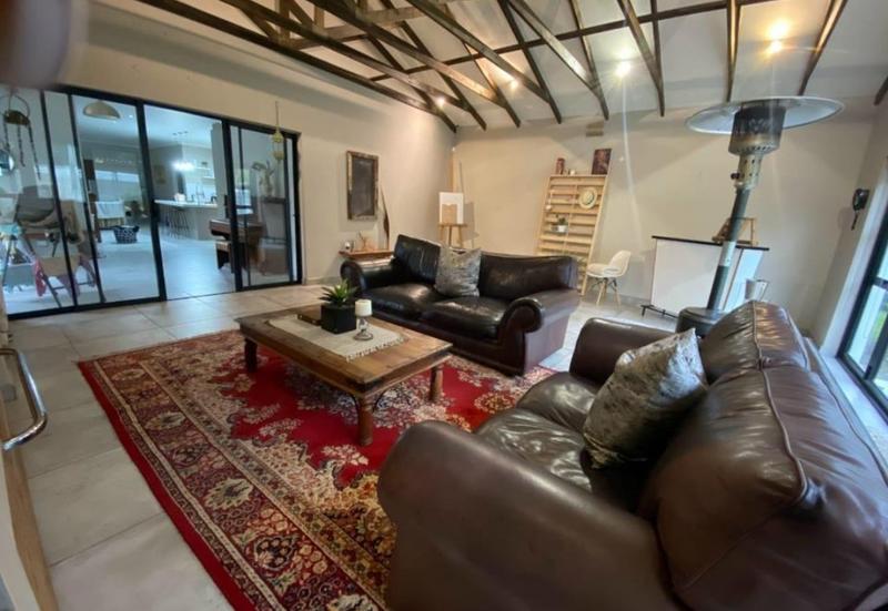 4 Bedroom Property for Sale in Amandelrug Western Cape